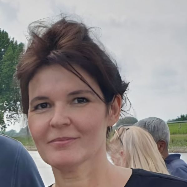 Huisdierenoppas Ineke uit Hulst