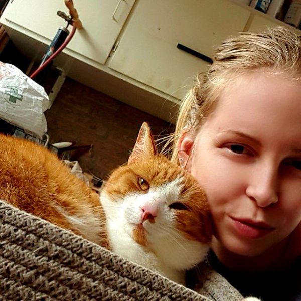 Huisdierenoppas Leoni uit Wapse