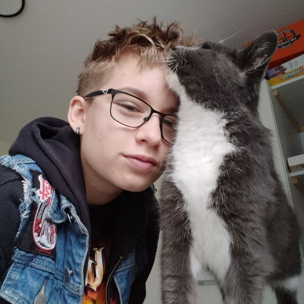 Huisdierenoppas Chris uit Zuidhorn