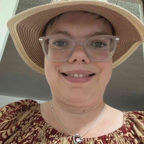 Huisdierenoppas Angelique uit De Goorn