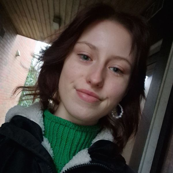 Huisdierenoppas anniek uit Hoogezand