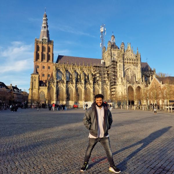 Huisdierenoppas Gabriel uit Zwolle