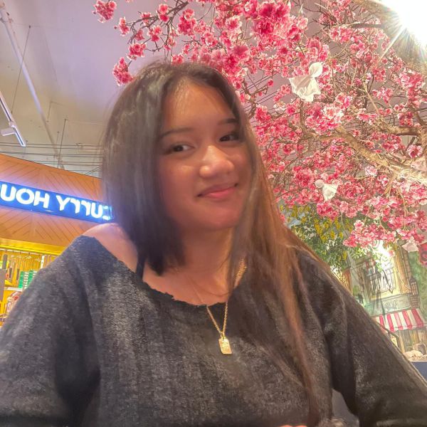 Huisdierenoppas Nawaphon uit Breda