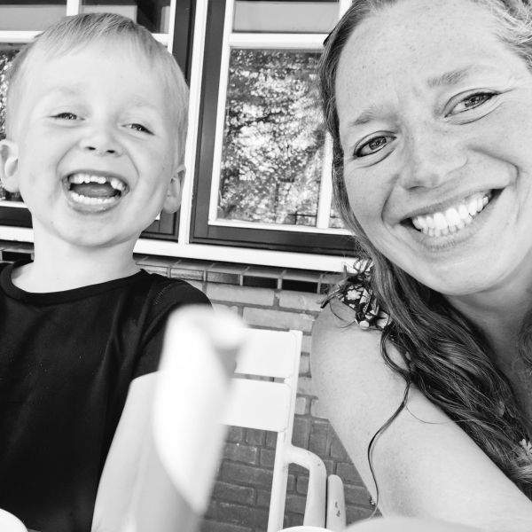 Huisdierenoppas Suzanne en Niek uit Amersfoort