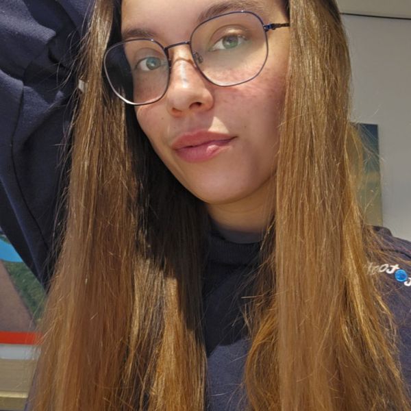 Huisdierenoppas Amber uit Alphen Aan Den Rijn