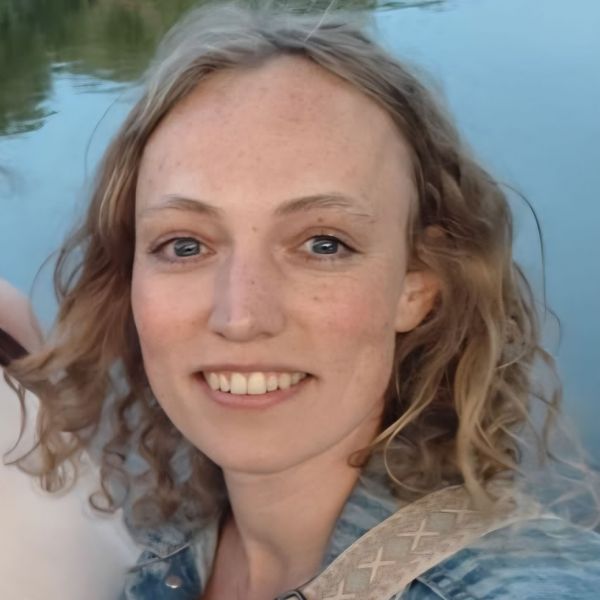 Huisdierenoppas Yvonne uit Etten-Leur