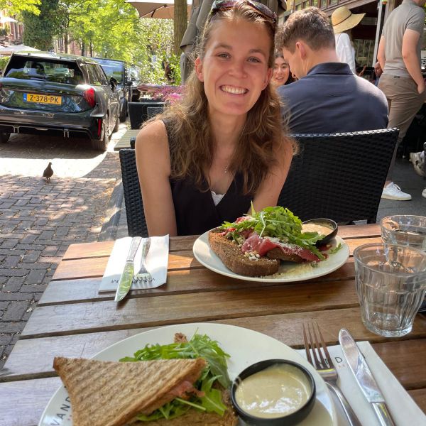 Huisdierenoppas Daisy uit Almere