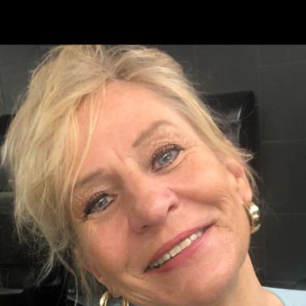 Huisdierenoppas Henny uit Spijkenisse