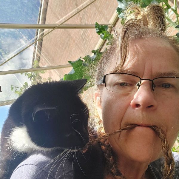 Huisdierenoppas Karin uit Noordwijkerhout