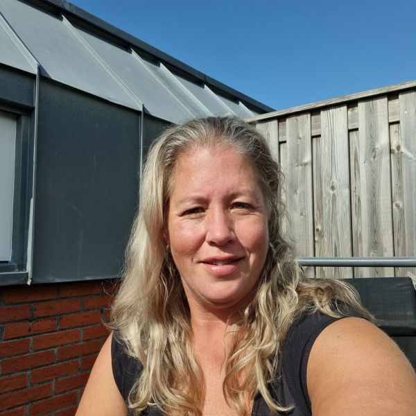 Huisdierenoppas Babs uit Lelystad