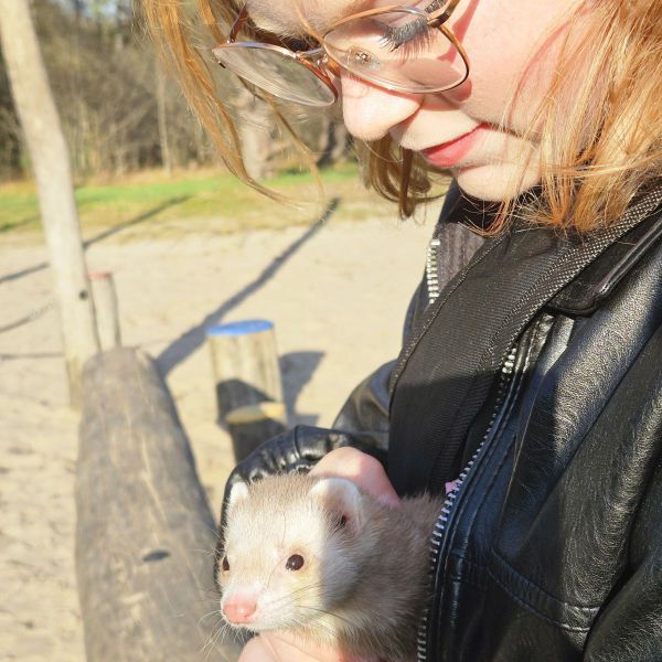 Huisdierenoppas Roos Lucassen uit Bilthoven
