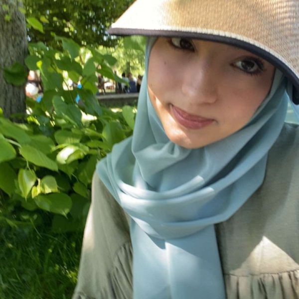 Huisdierenoppas Ounaissa uit Amsterdam