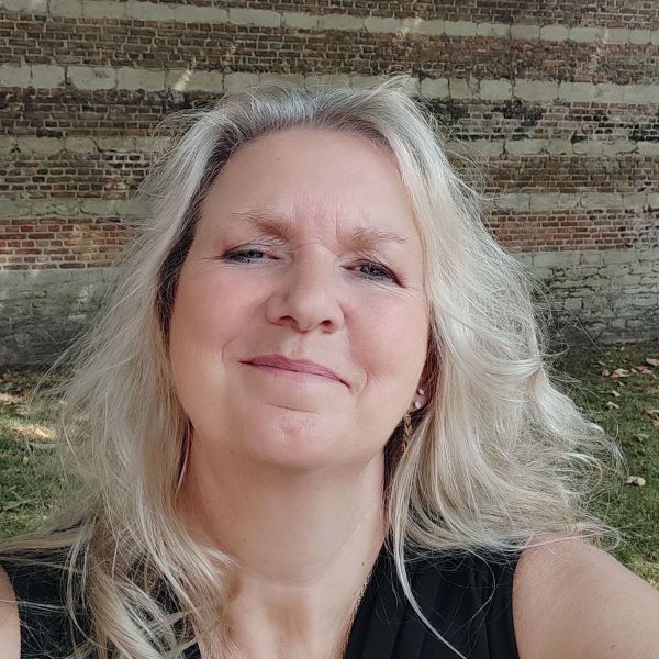 Huisdierenoppas Linda uit Heinkenszand