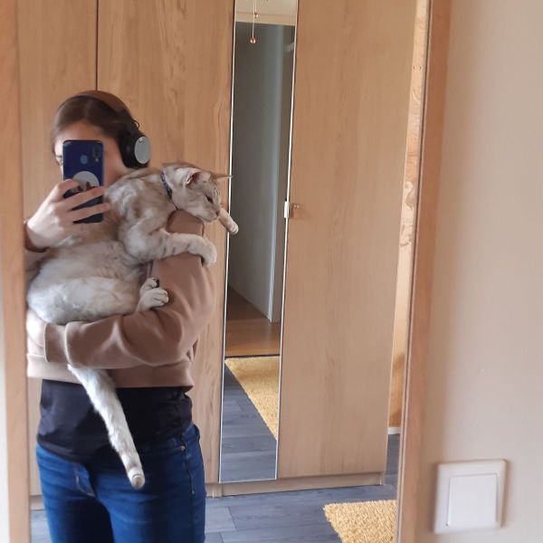 Huisdierenoppas Anne uit Dordrecht