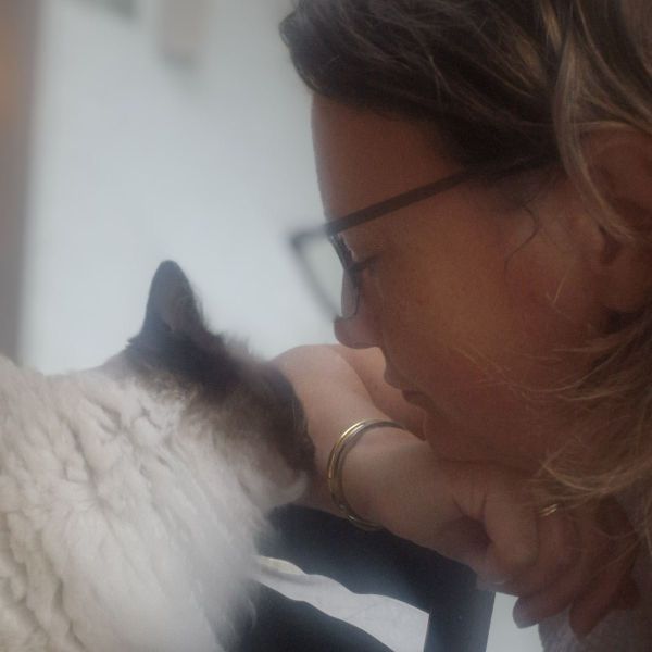 Professionele Kattenoppas Femke uit Lochem