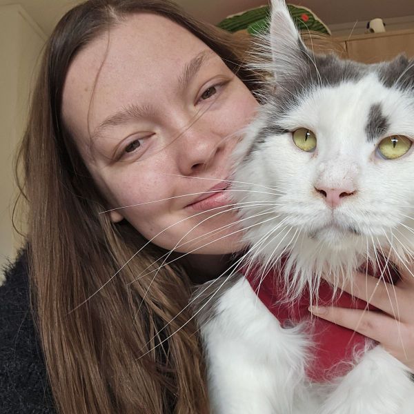 Kattenoppas Britt uit Hengelo
