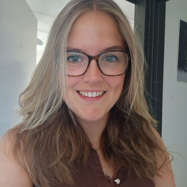 Huisdierenoppas Charissa uit Spijkenisse