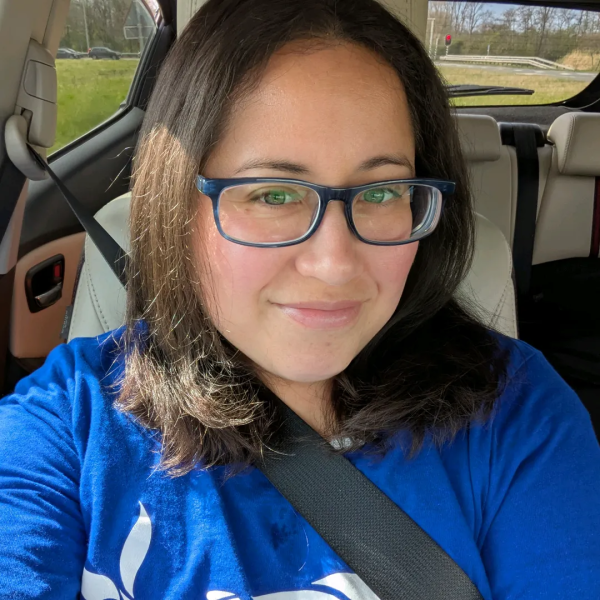 Huisdierenoppas Rosa Schuijer uit Velserbroek