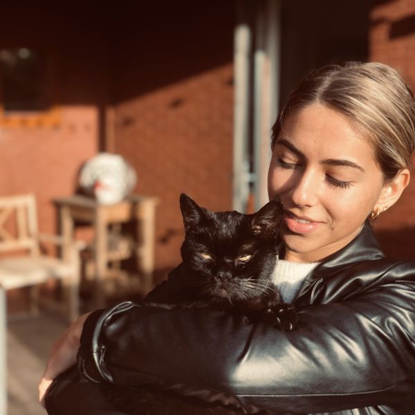 Huisdierenoppas Julia uit Rotterdam