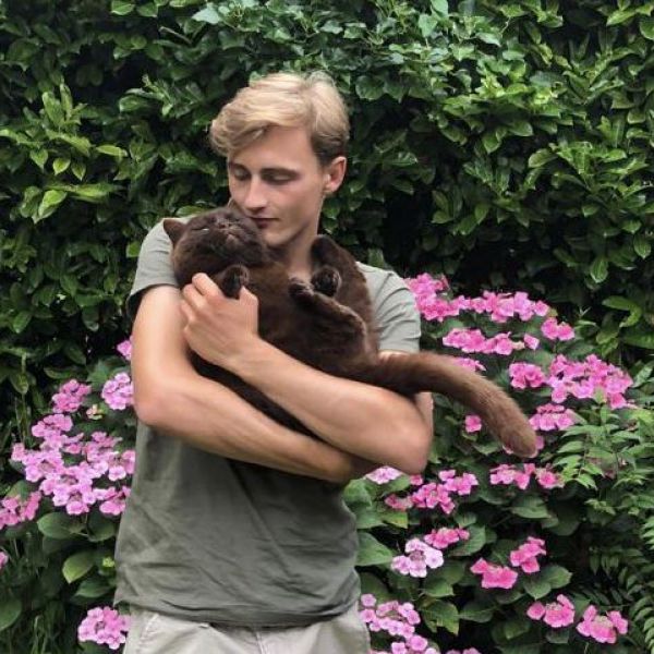 Huisdierenoppas Abe uit Dronten
