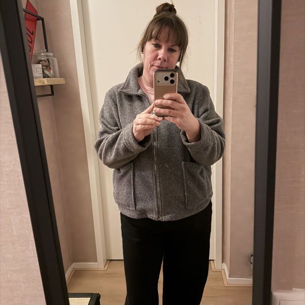 Huisdierenoppas Desiree uit Den Haag