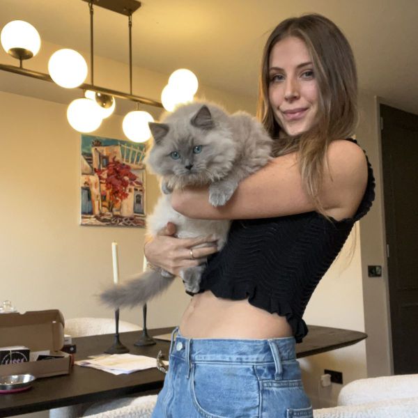 Huisdierenoppas Melina uit Amsterdam