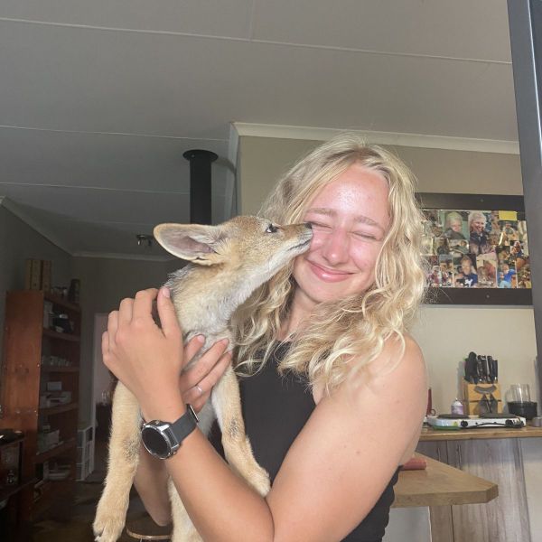 Huisdierenoppas Myrthe uit Alphen