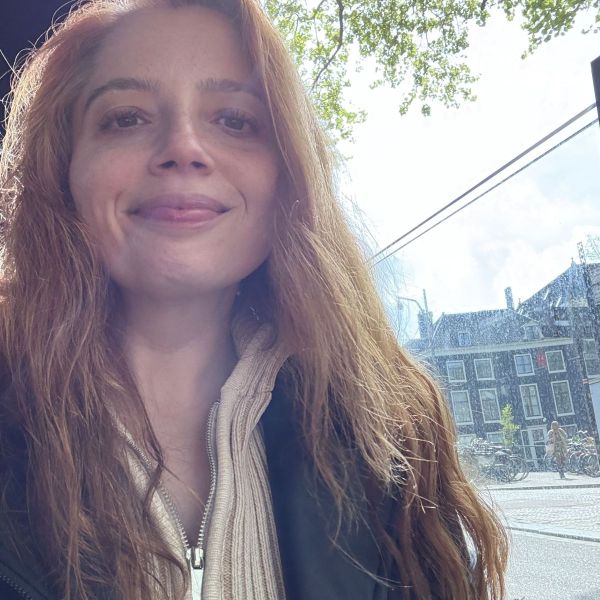 Huisdierenoppas Duygu Boran uit Enschede