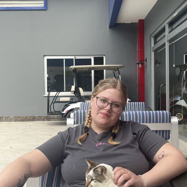 Huisdierenoppas Anne-Lotte uit Ulft