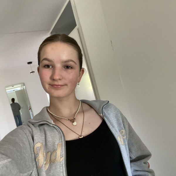 Hondenoppas Elva uit Den Haag