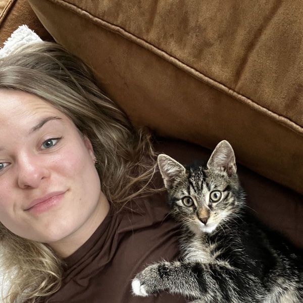 Huisdierenoppas Naomi uit Kampen