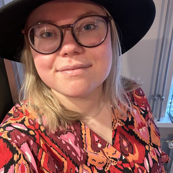 Huisdierenoppas Tamar uit Ommen