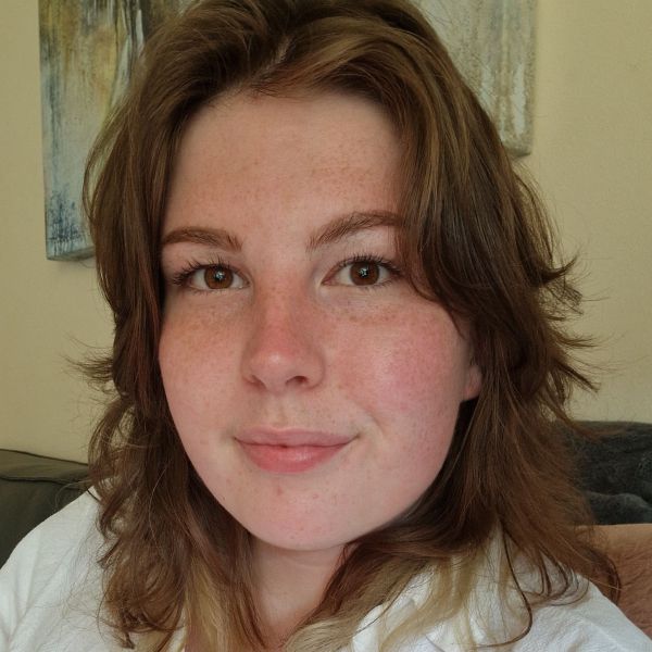 Huisdierenoppas Melina uit Nijmegen