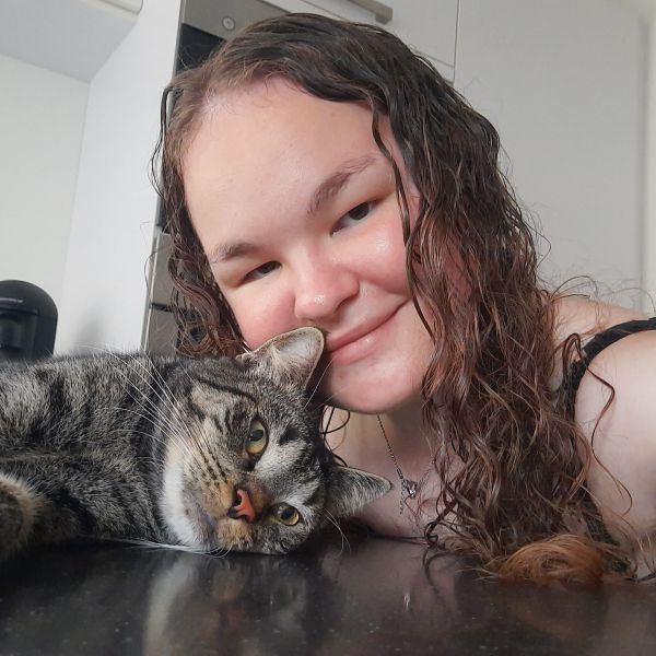 Huisdierenoppas Irene uit Oss