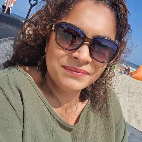 Kattenoppas Cynthia uit Huizen