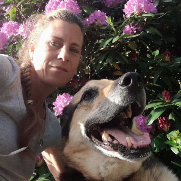 Huisdierenoppas Stephanie uit Veendam