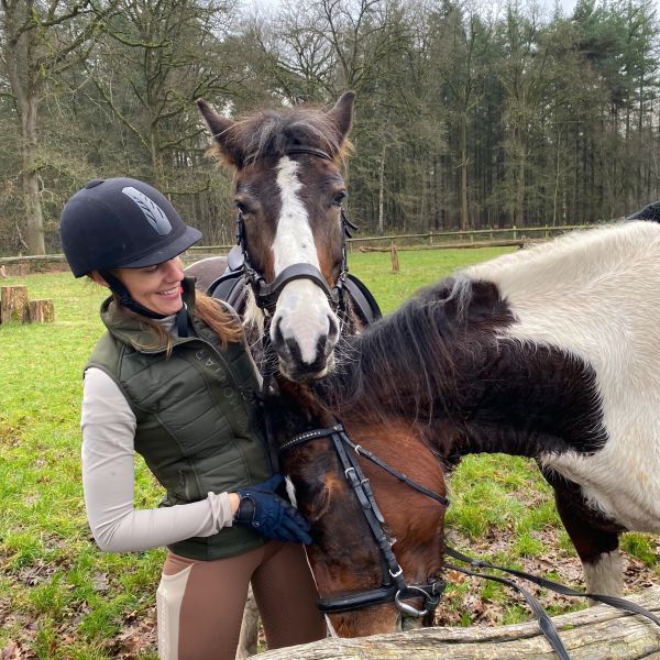 Huisdierenoppas Sarah uit Lage Mierde