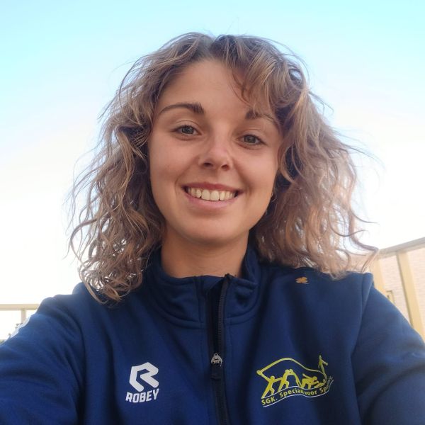 Huisdierenoppas Maaike uit Delft