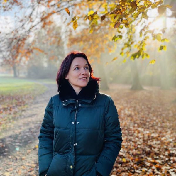 Huisdierenoppas Angela uit Honselersdijk