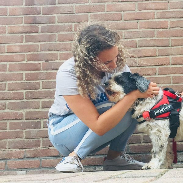 Huisdierenoppas Melanie uit Kerkrade