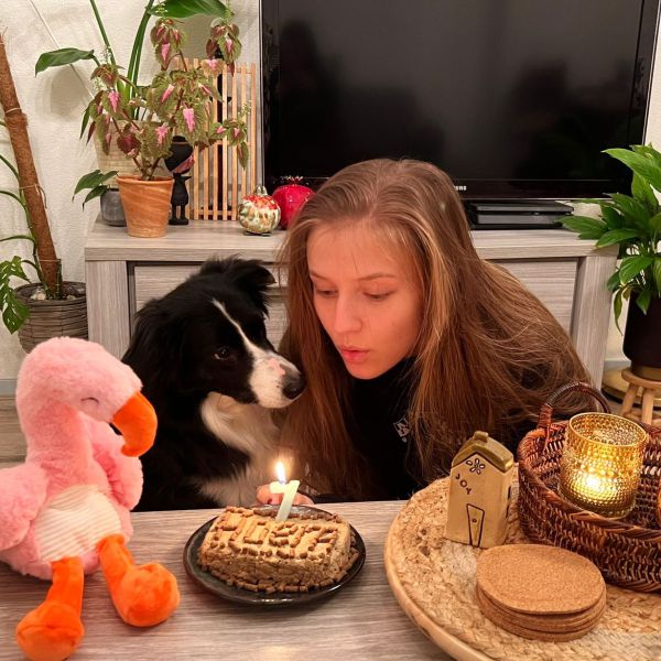 Huisdierenoppas Lola uit Volkel