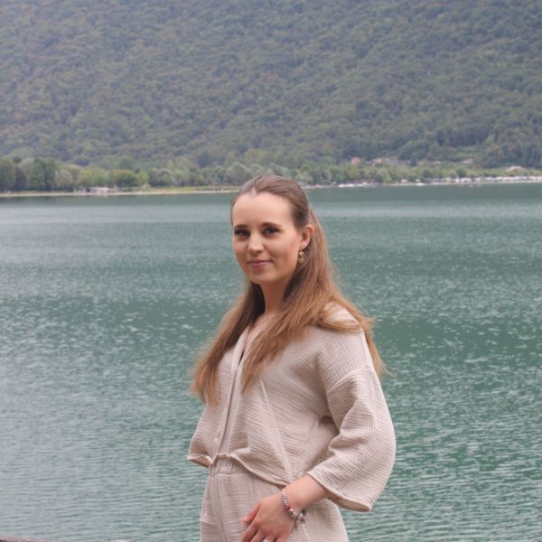 Huisdierenoppas Suzan uit Tiel