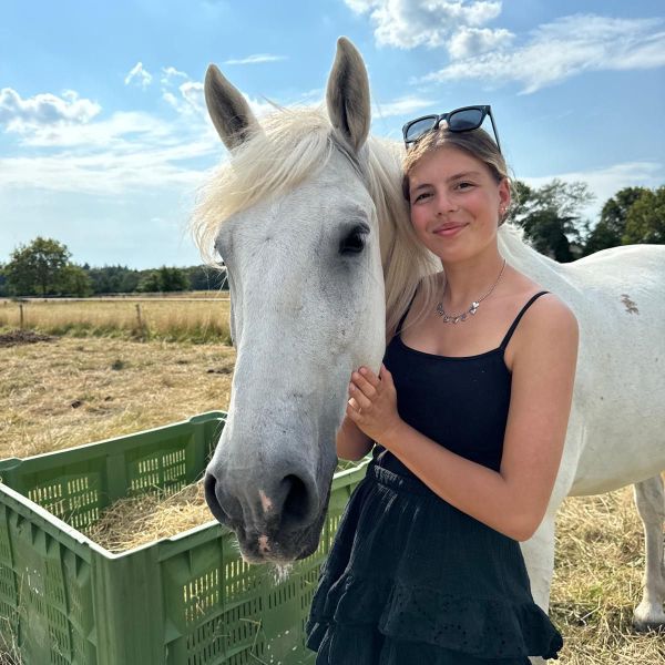 Huisdierenoppas Amber Molenaar uit Leidschendam