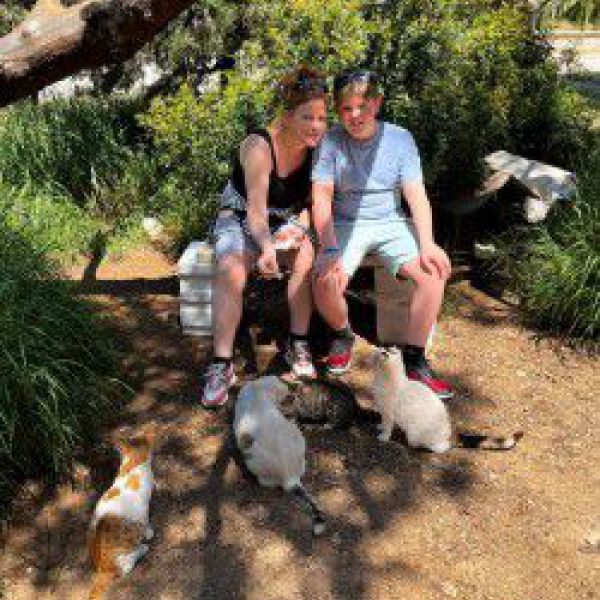 Huisdierenoppas Desiree uit Etten-Leur