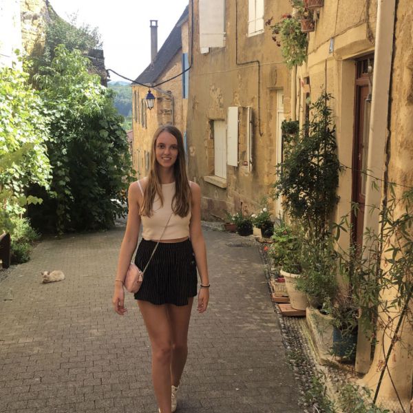 Huisdierenoppas Noor uit Eindhoven