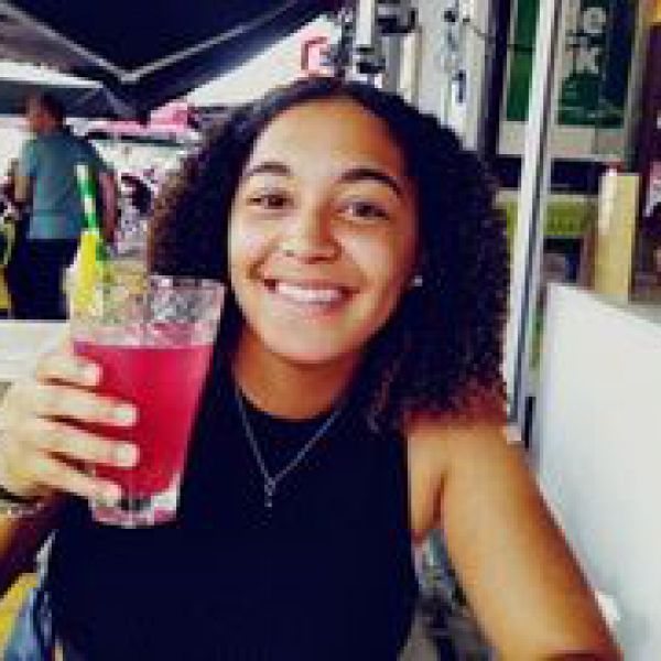 Huisdierenoppas Isabelle uit Tilburg