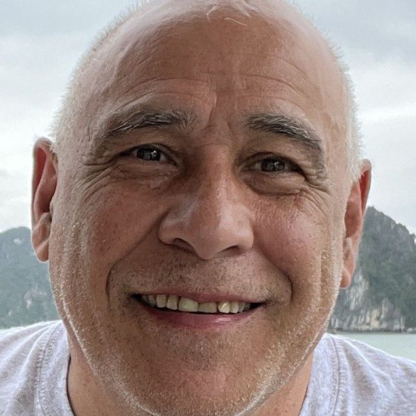 Huisdierenoppas Richard uit Heemstede