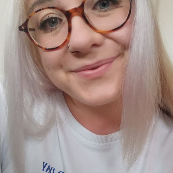 Huisdierenoppas Zuzana uit Maria-Hoop