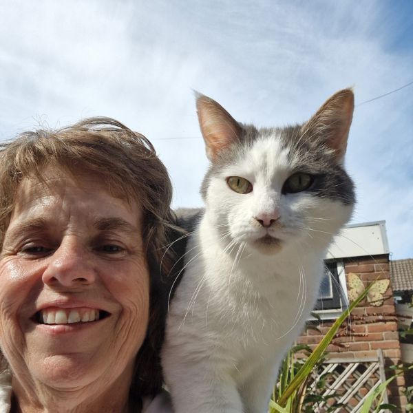 Huisdierenoppas Carla uit Noordwijkerhout