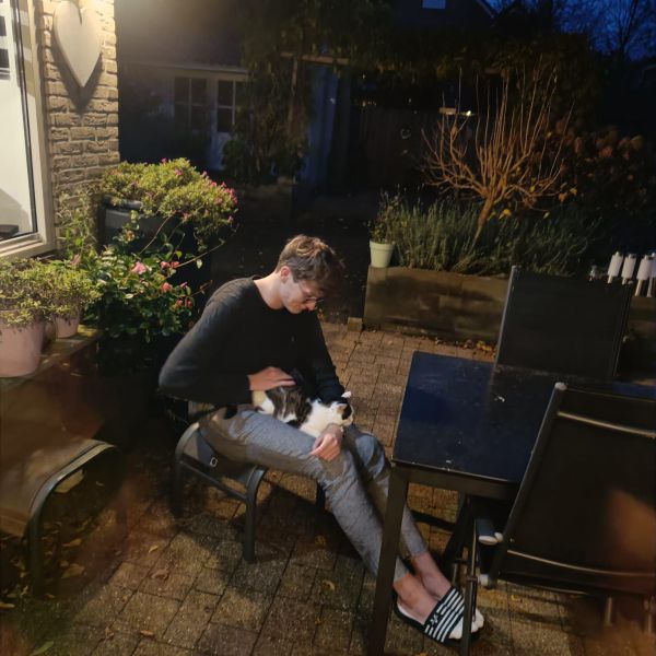 Huisdierenoppas Robin uit Tiel